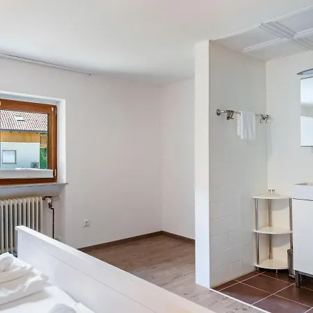 Huge In Niederau With Garden And Terrace Apartament